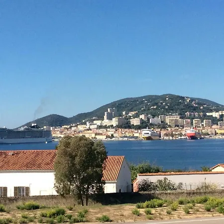 D'exception, Piscine, Vue Mer, à 100m