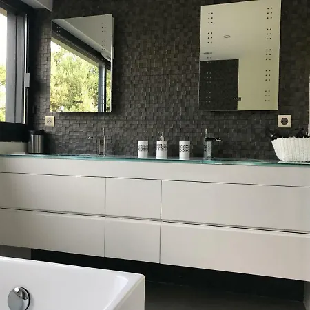 D'exception, Piscine, Vue Mer, à 100m Villa