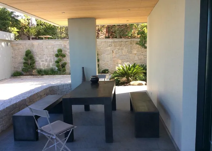 D'exception, Piscine, Vue Mer, A 100m * Ajaccio (Corsica)